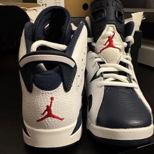 Air Jordan 6 retro (PS) Kids, white/varsity red